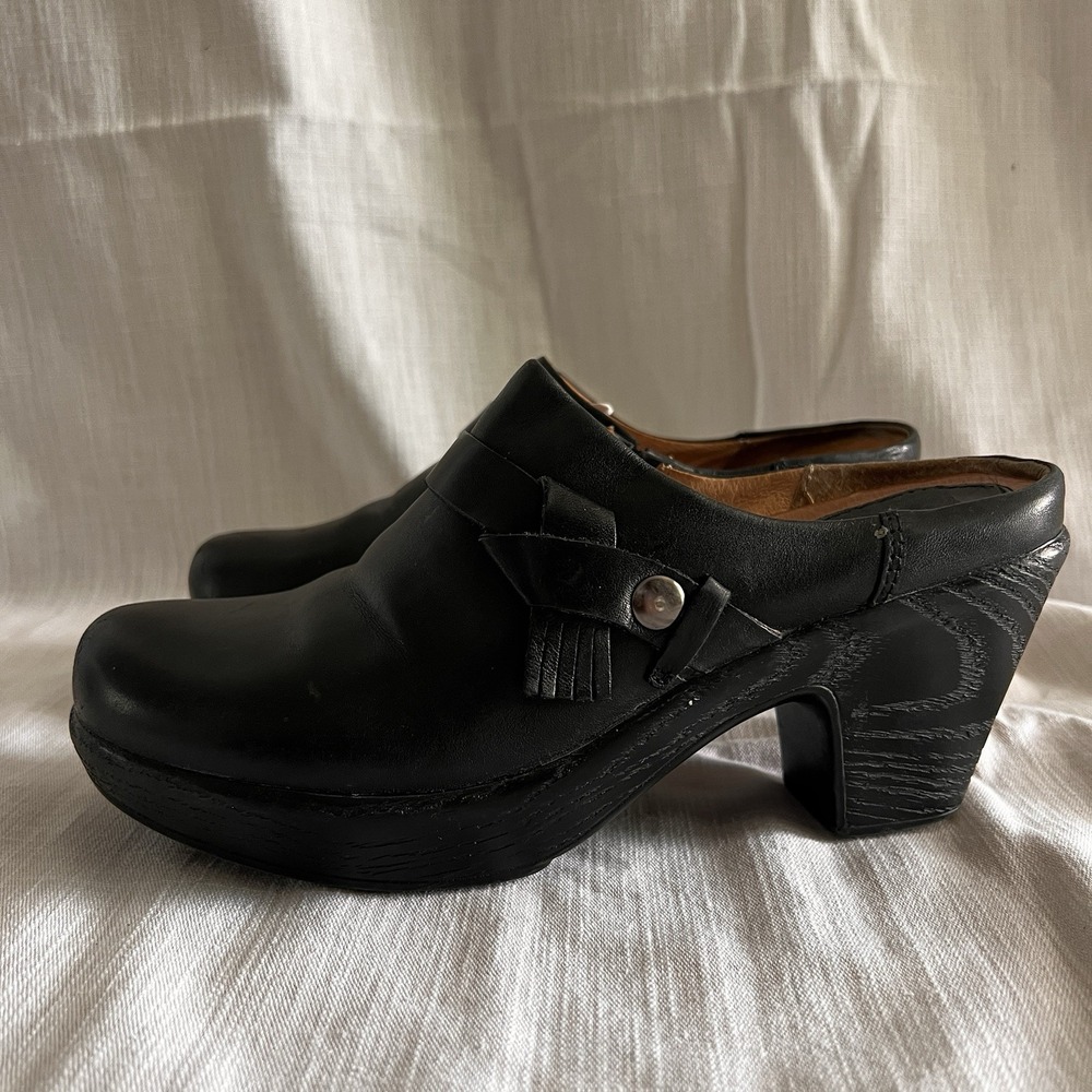 Kravings Women's Black Leather Upper Heeled Clogs Size 8M Angie Boho Hippie